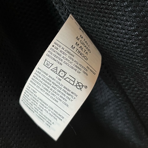 Old Navy Active Rain Jacket - Medium Tall - Picture 2 of 4